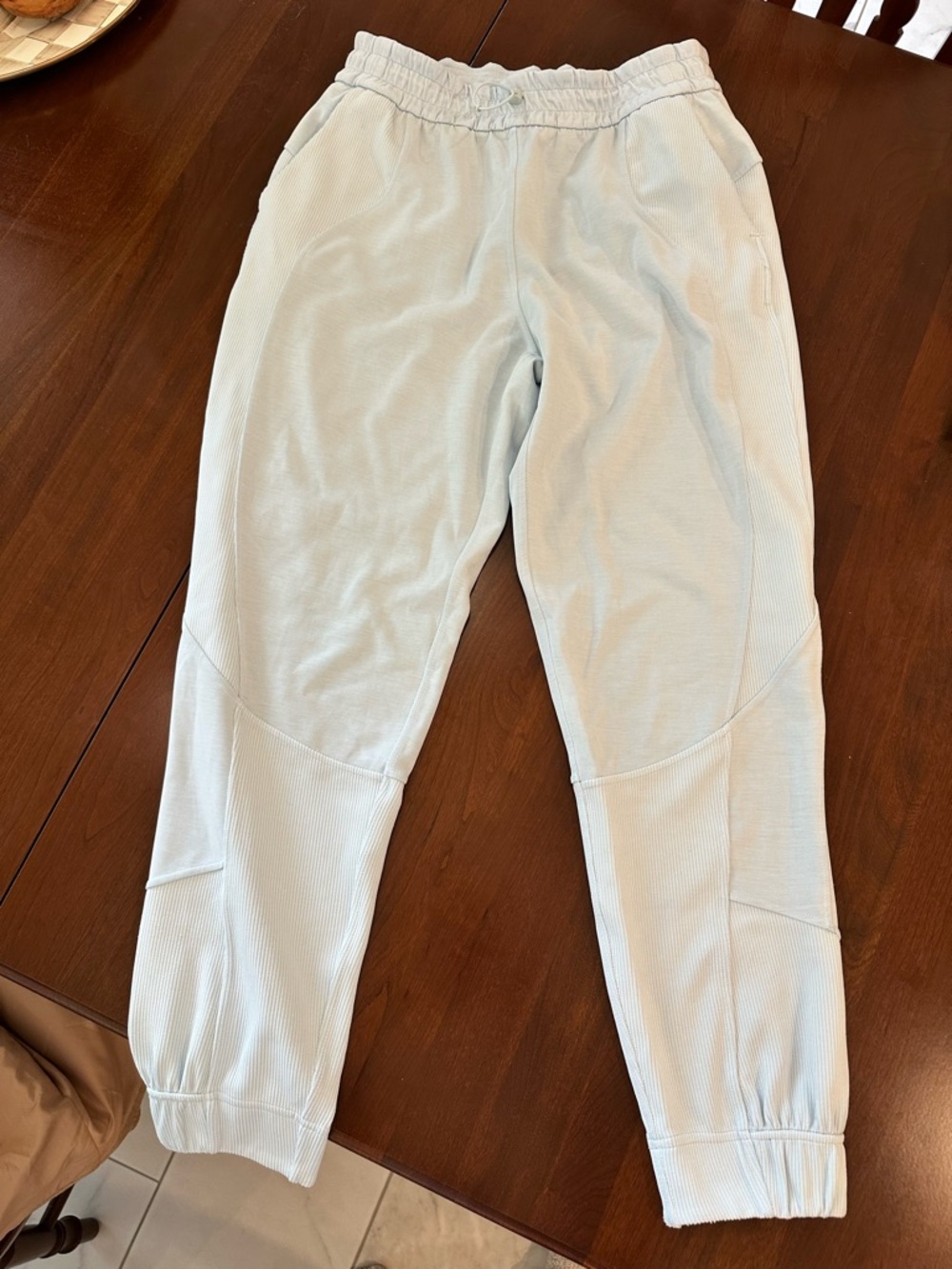 Lululemon Brushed Soft Stream Jogger – Powder Blue – Size 8